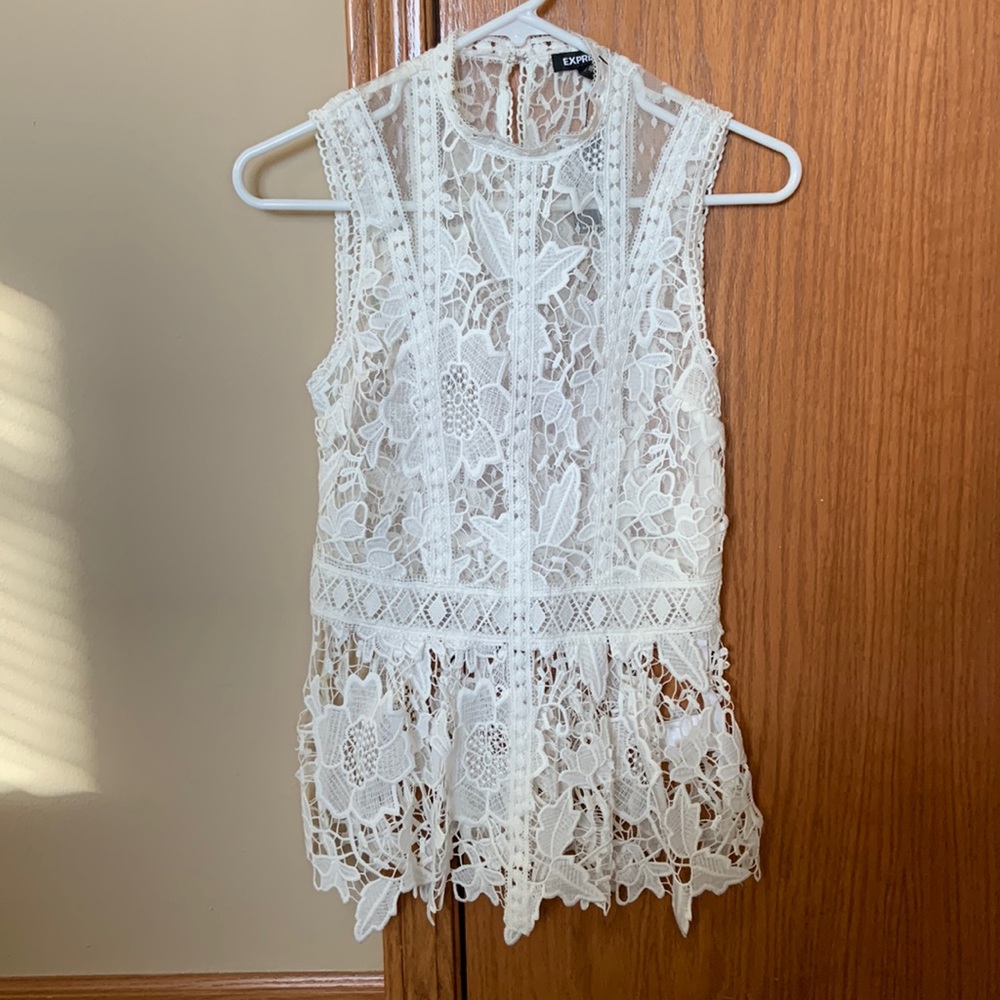 NWT Express lace top